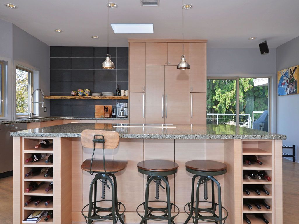 arbutus17.jpg - 170953 Bytes