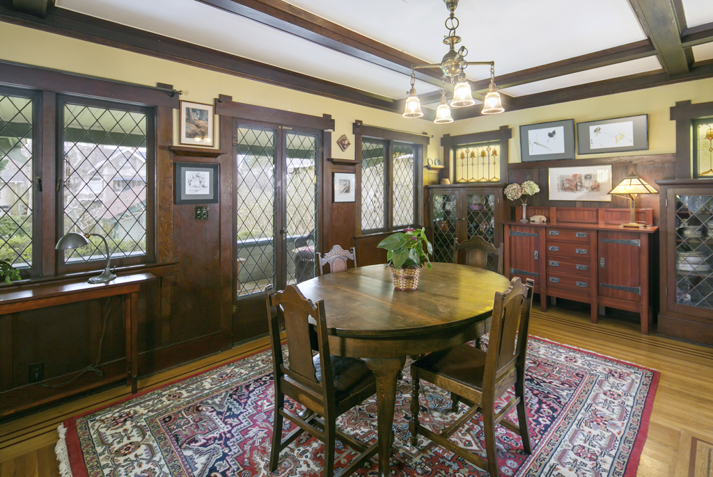 arnold04.jpg - 170953 Bytes