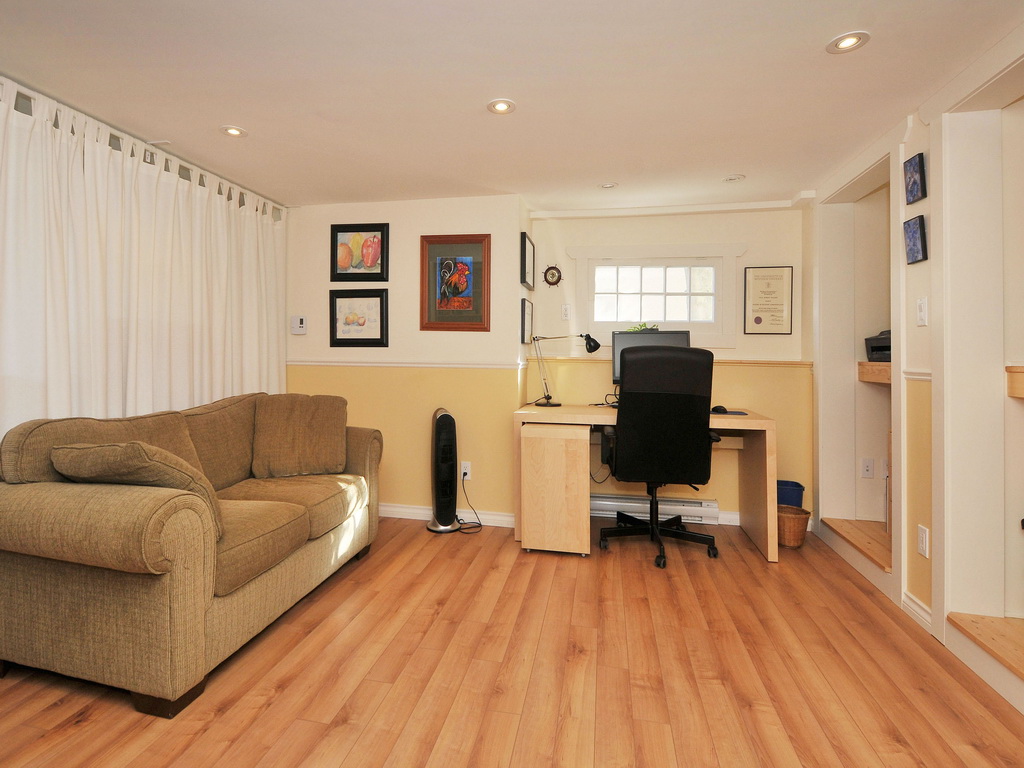 burdick02.jpg - 90764 Bytes