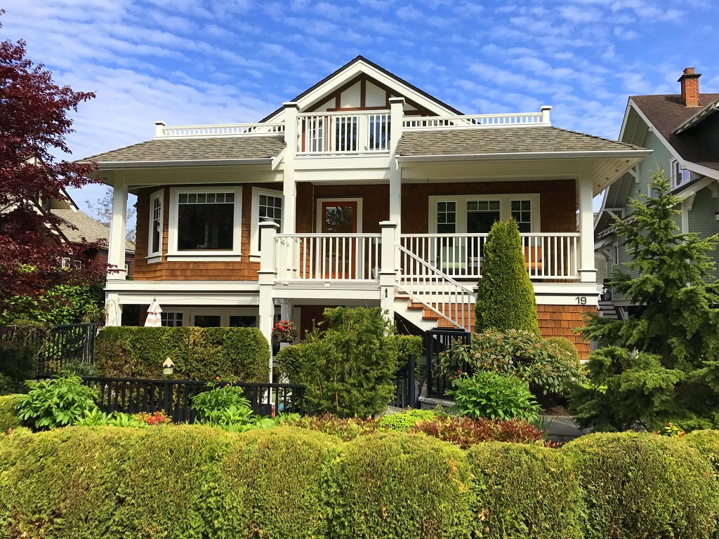 Welcome to B - 19 Cook Street