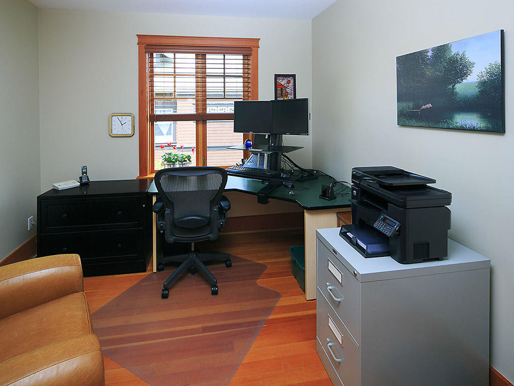 Welcome to B - 19 Cook Street