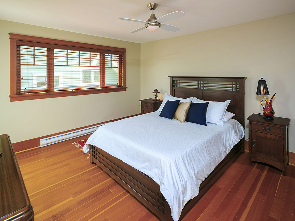 Welcome to B - 19 Cook Street