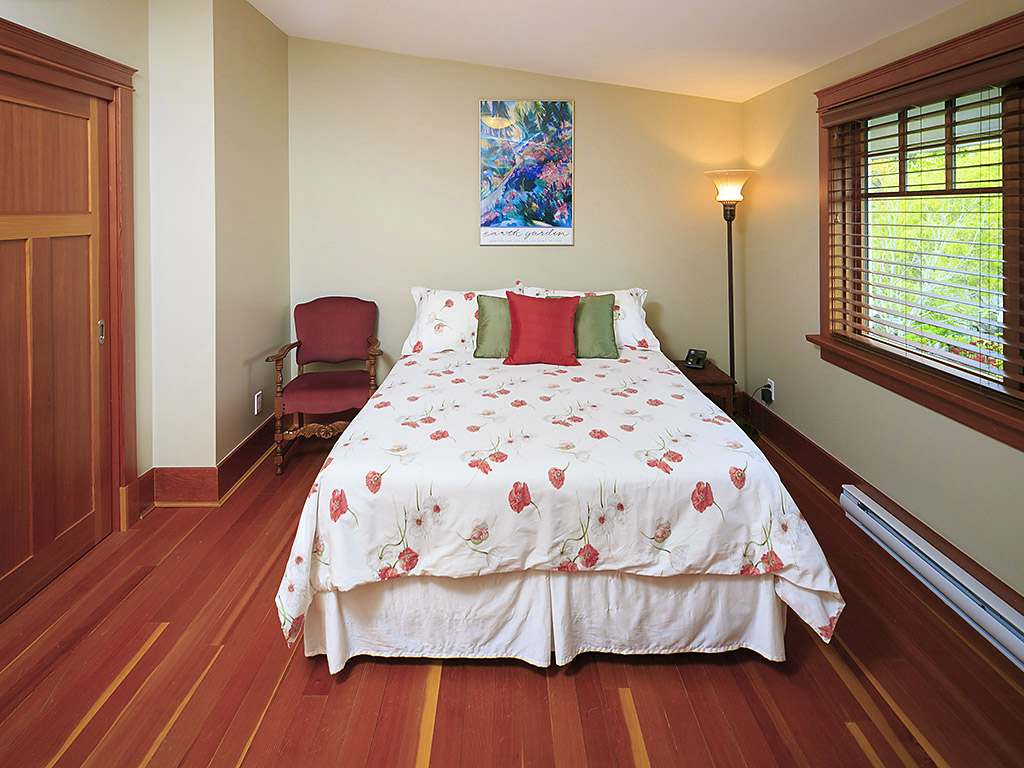 Welcome to B - 19 Cook Street