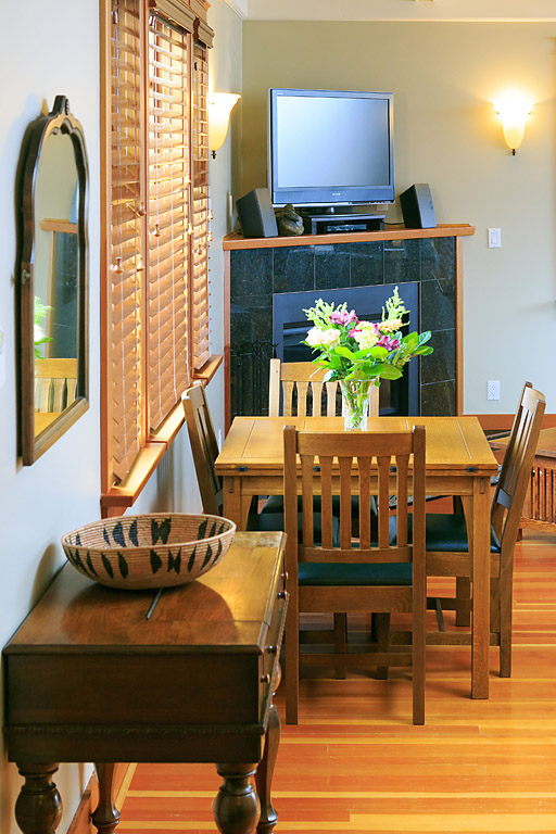 Welcome to B - 19 Cook Street