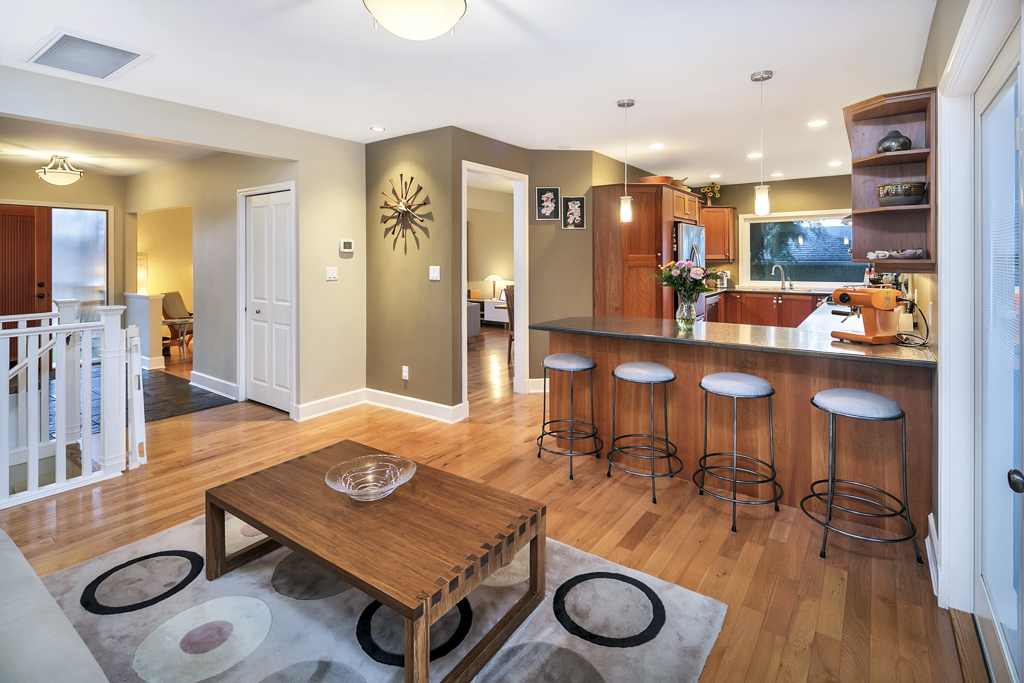 Welcome to 3018 Larkdowne