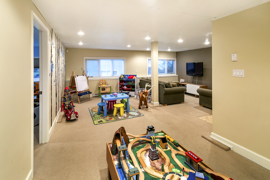 Welcome to 3018 Larkdowne