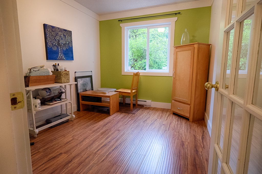 lochside12.jpg - 170953 Bytes