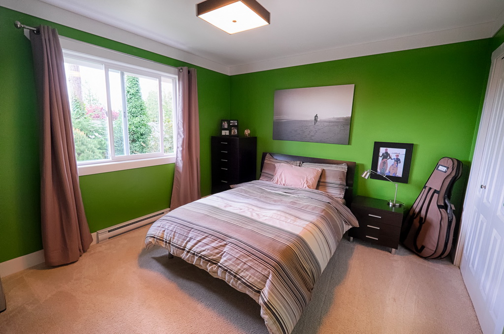 lochside16.jpg - 170953 Bytes