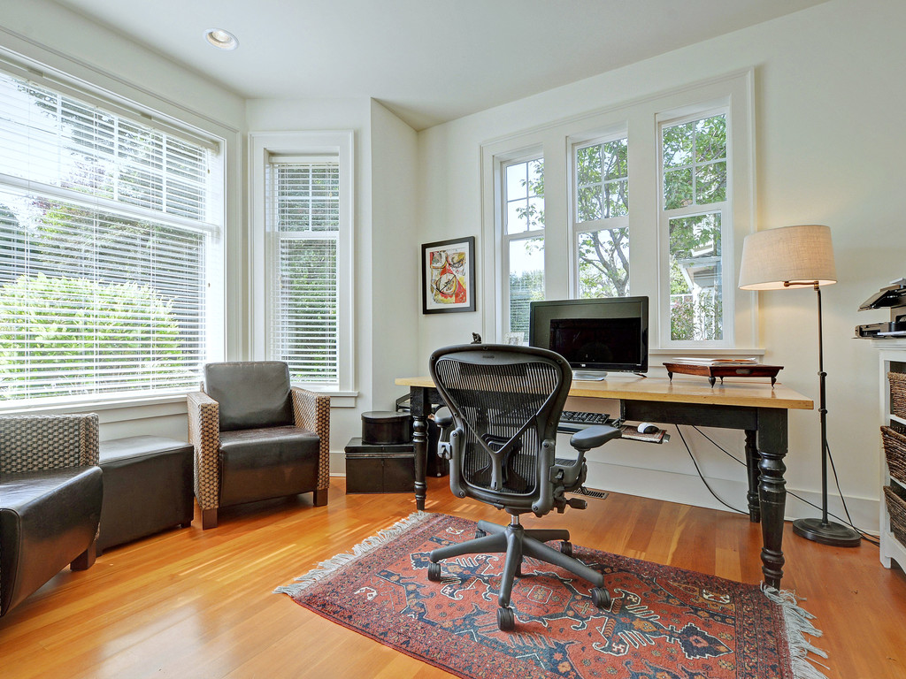 Welcome to 437 Monterey Ave