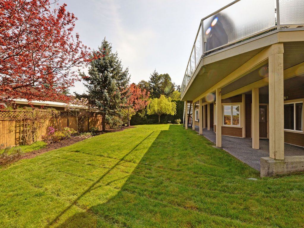 moonlight21.jpg - 170953 Bytes